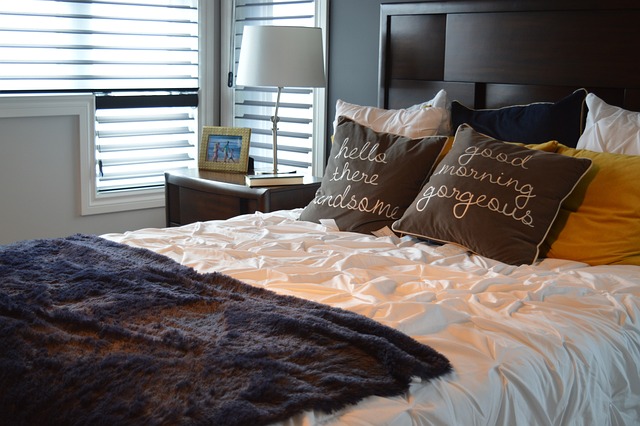 Możesz zadbać już dziś o spokojny sen swojej całej rodziny - już teraz dowiedz się jakie sypialniane akcesoria wybrać!